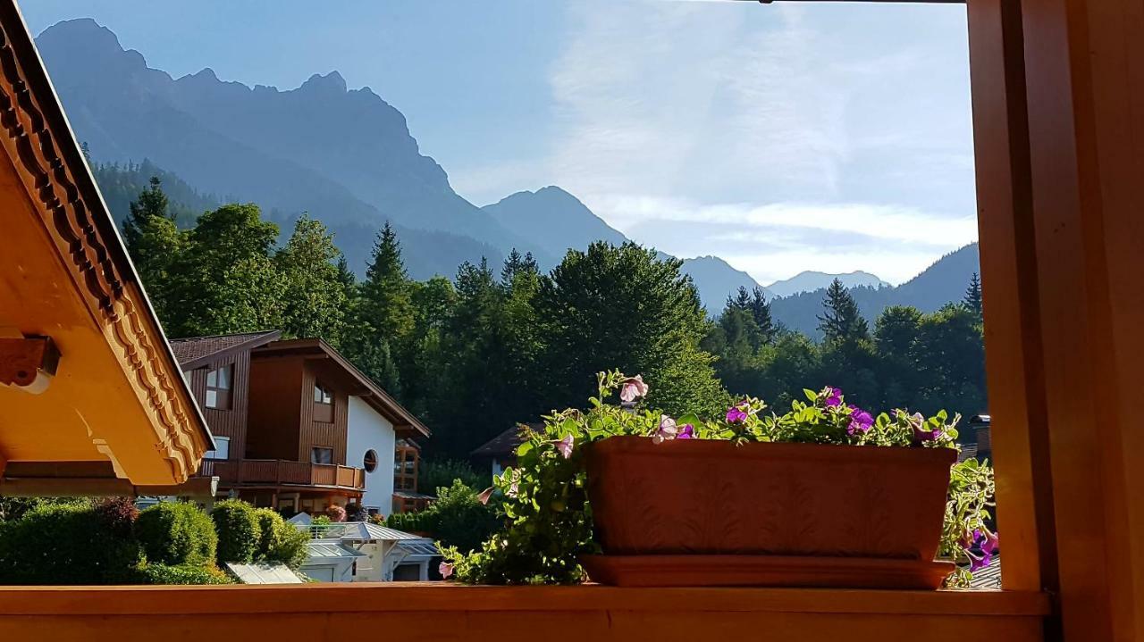 Landhaus Brugger Apartment Saalfelden Exterior photo